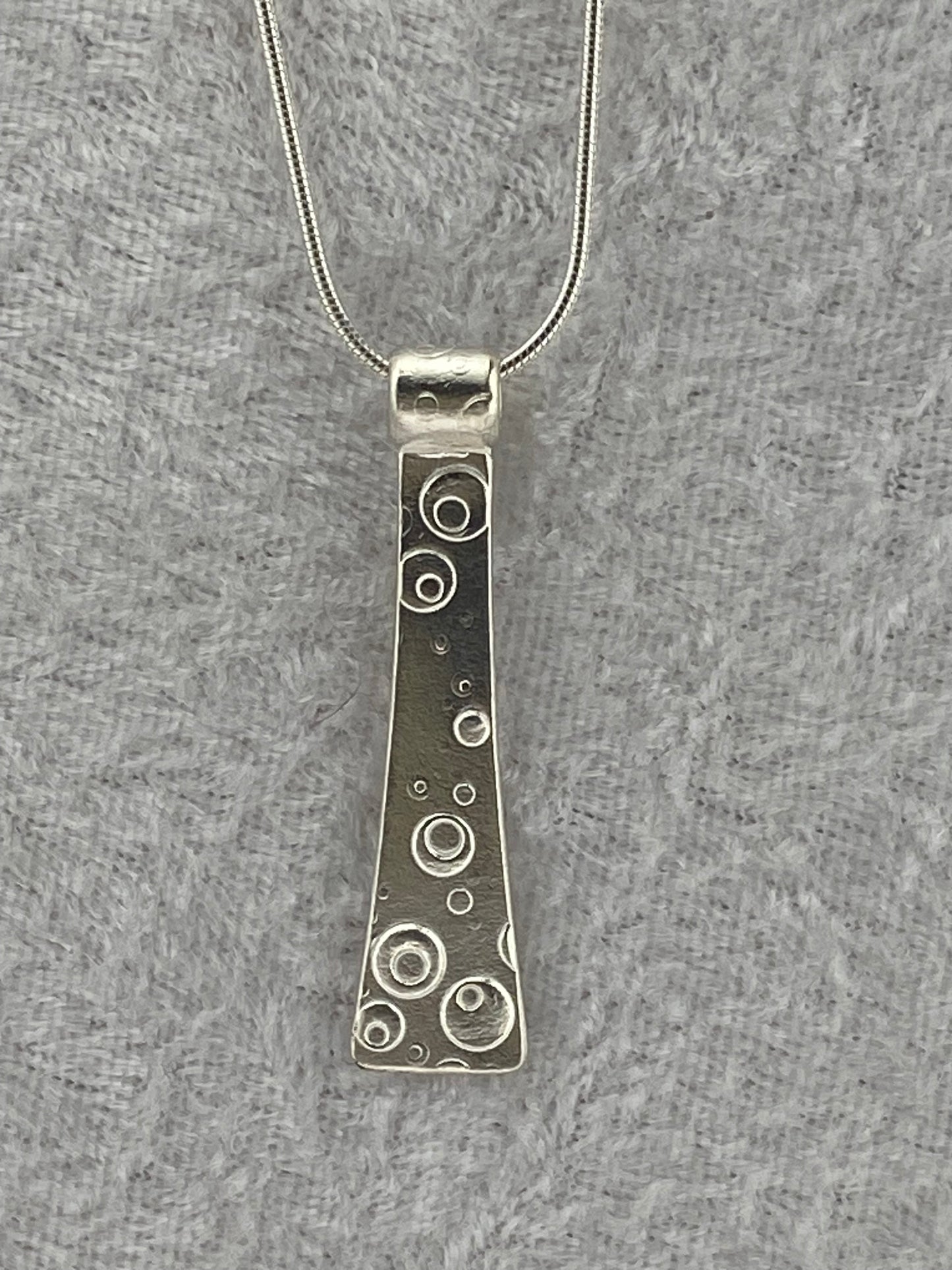 Rectangular Water Drops Necklace