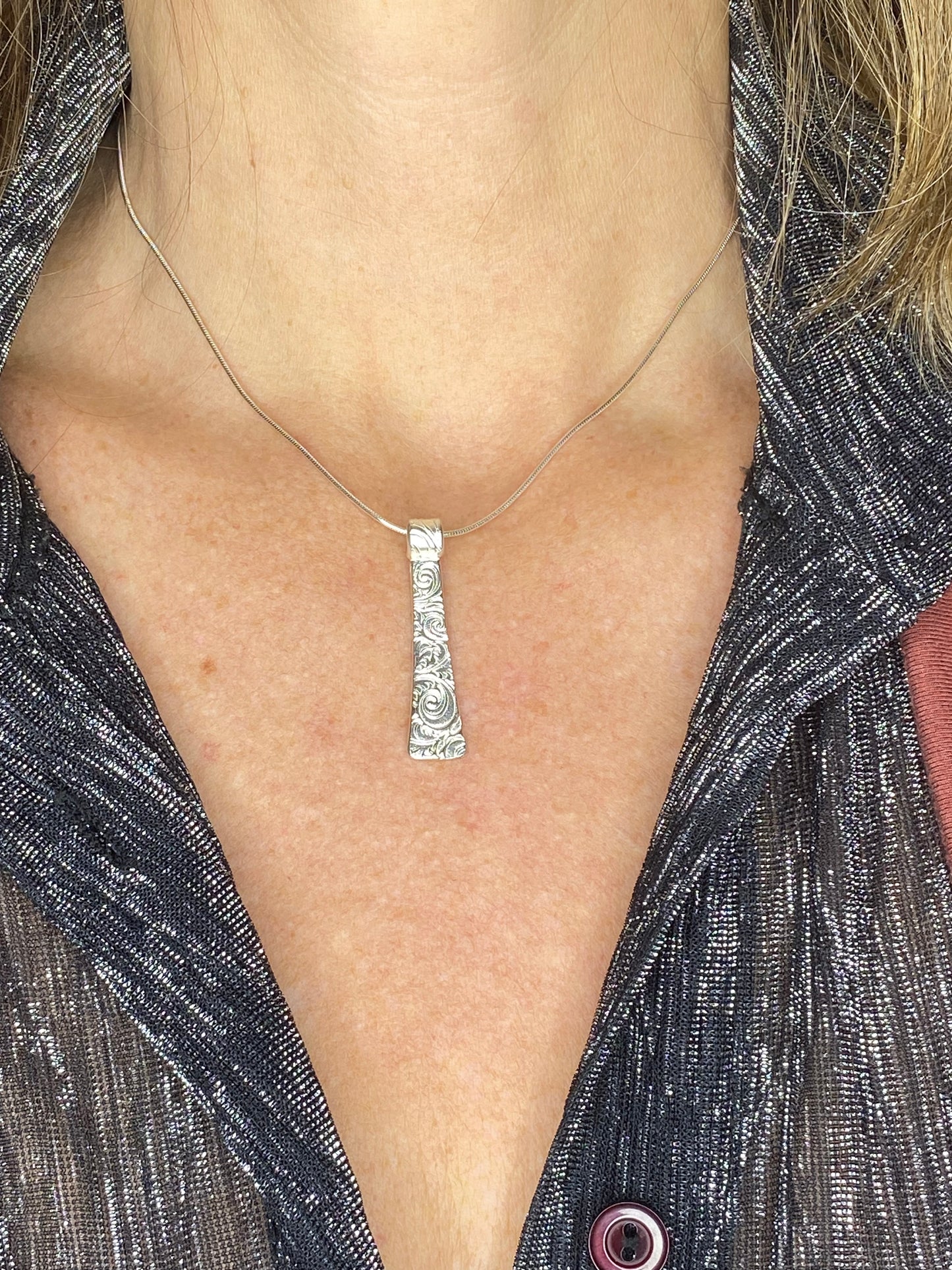 Rectangular Plume Necklace
