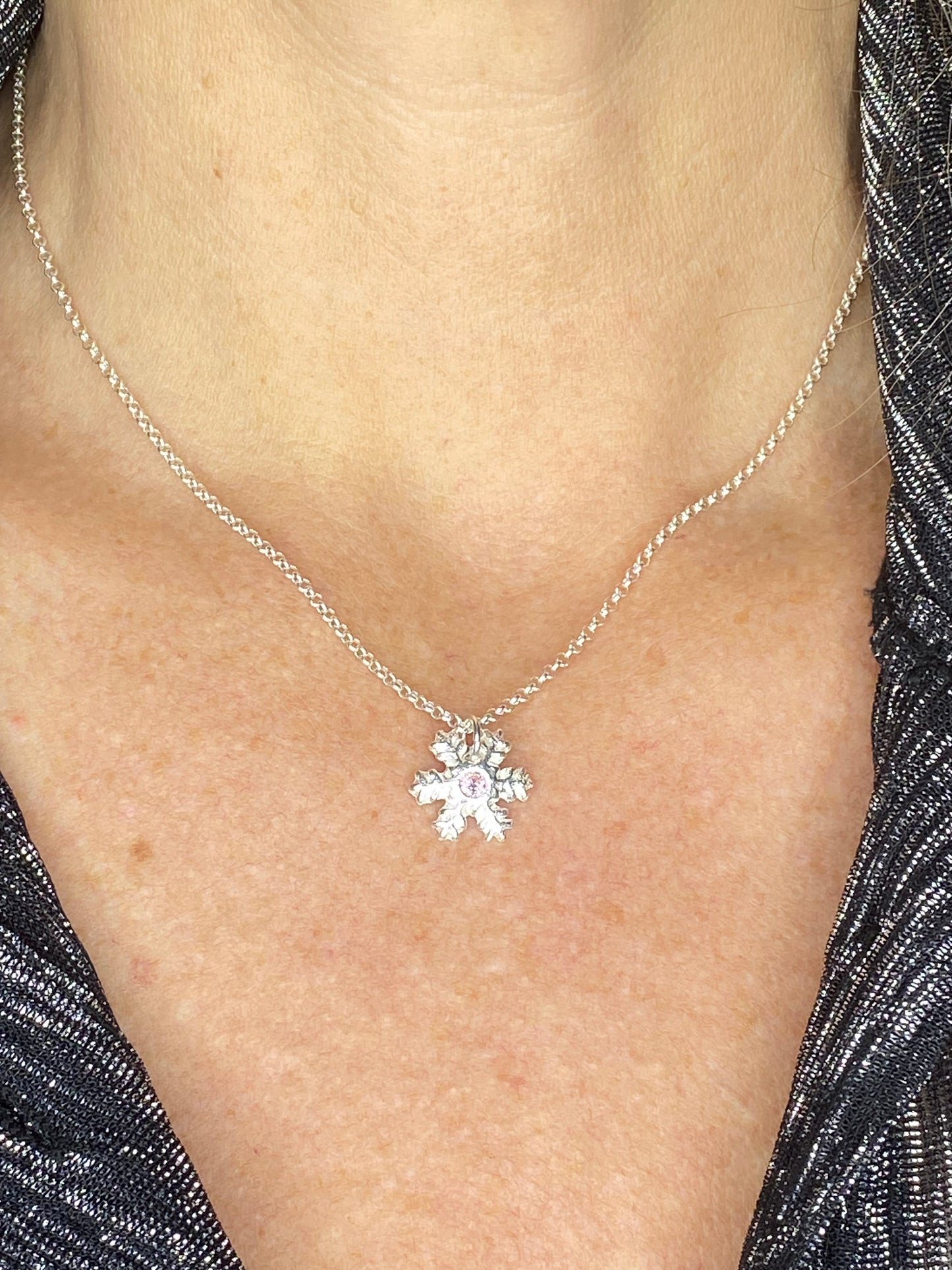 Snowflake Classic Necklace - Light Pink
